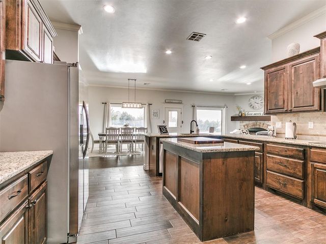 1581 Classic Run, Guthrie, OK 73044