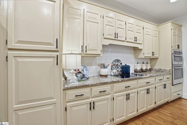 213 Castellan Drive, Greer, SC 29650