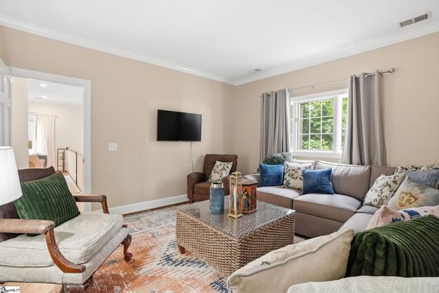 213 Castellan Drive, Greer, SC 29650