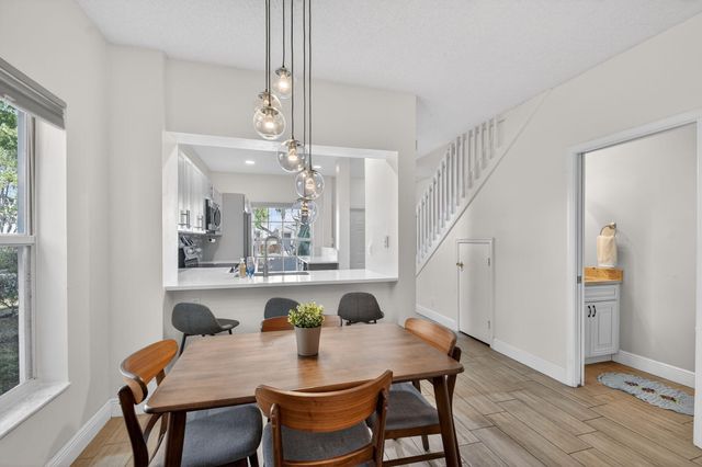 5015 Palmbrooke Circle, West Palm Beach, FL 33417