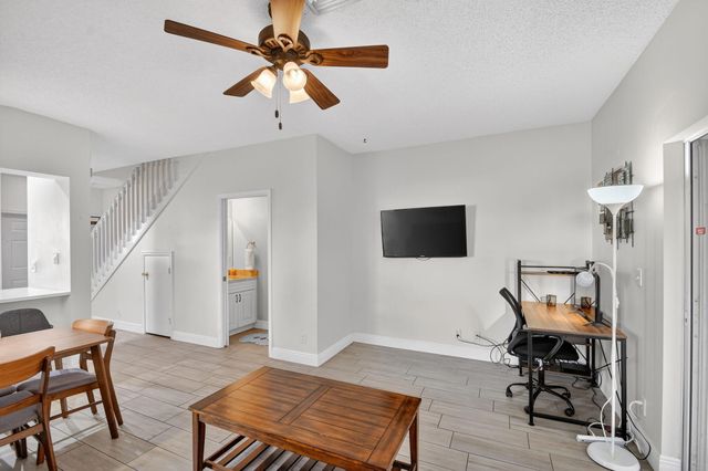 5015 Palmbrooke Circle, West Palm Beach, FL 33417