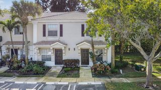 5015 Palmbrooke Circle, West Palm Beach, FL 33417