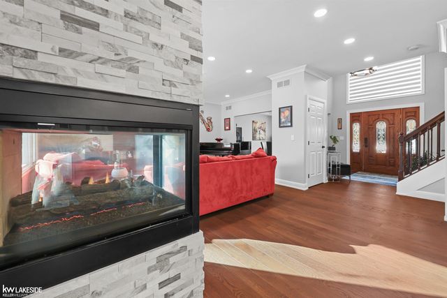 1440 Woodbridge Lane, Wixom, MI 48393