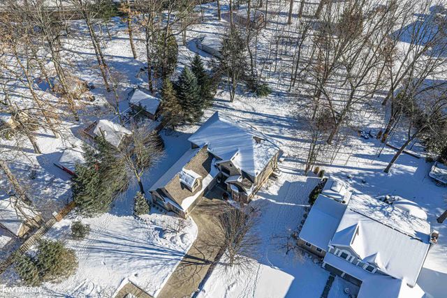 1440 Woodbridge Lane, Wixom, MI 48393