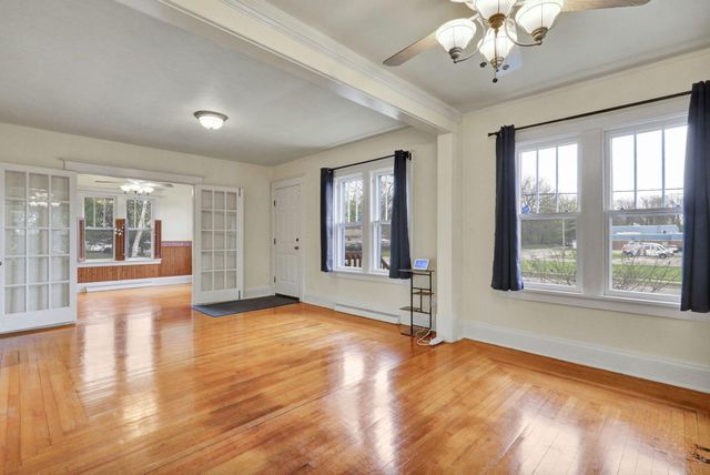 4308 Pleasant Grove Road, Lansing, MI 48910
