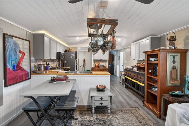 1985 Surf And Sand Drive, Bullhead City, AZ 86442