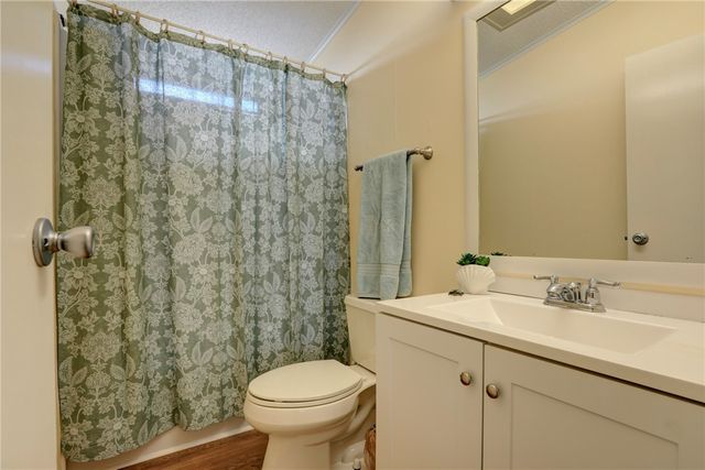 530 Akee Drive, Barefoot Bay, FL 32976