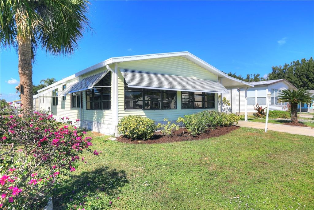 530 Akee Drive, Barefoot Bay, FL 32976