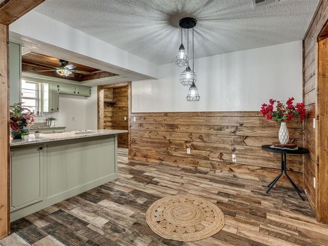 1006 Garden Grove, Yukon, OK 73099