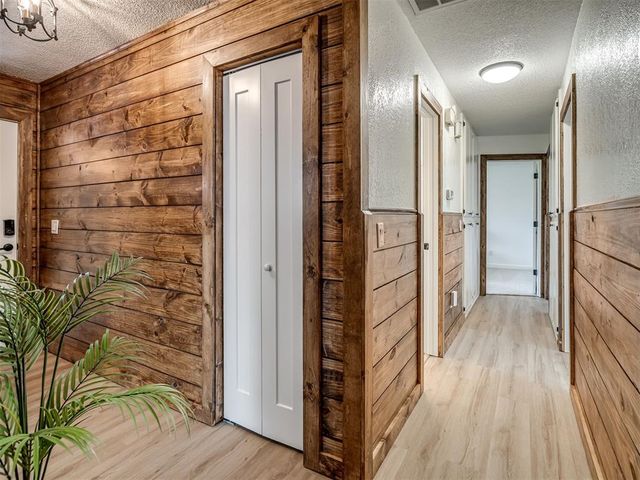 1006 Garden Grove, Yukon, OK 73099