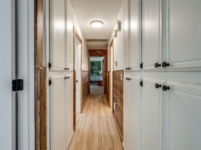 1006 Garden Grove, Yukon, OK 73099