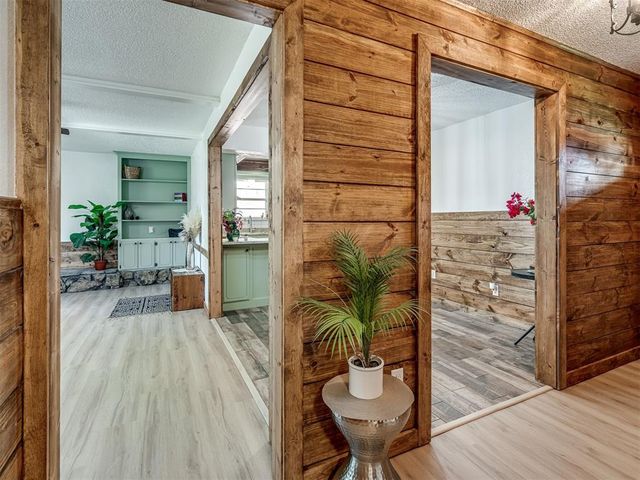 1006 Garden Grove, Yukon, OK 73099