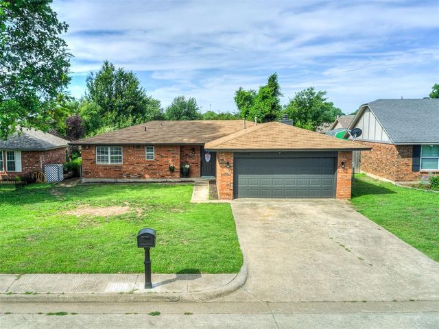 1006 Garden Grove, Yukon, OK 73099