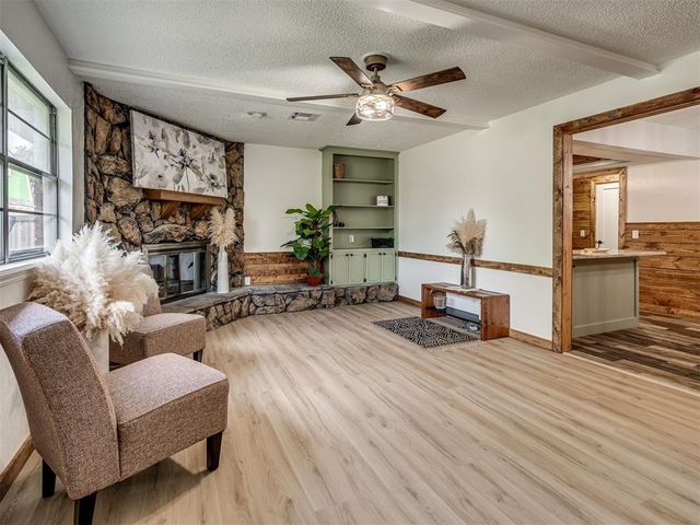 1006 Garden Grove, Yukon, OK 73099