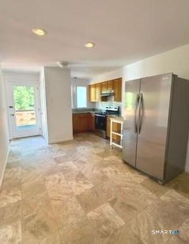 9 Pine Orchard Road 2, Branford, CT 06405