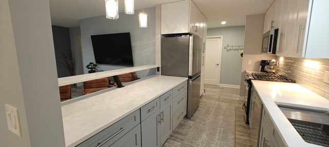 3205 63rd Street, Woodridge, IL 60517