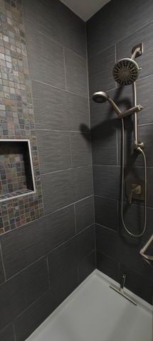 3205 63rd Street, Woodridge, IL 60517