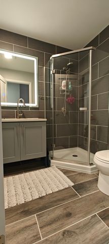 3205 63rd Street, Woodridge, IL 60517