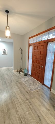 3205 63rd Street, Woodridge, IL 60517