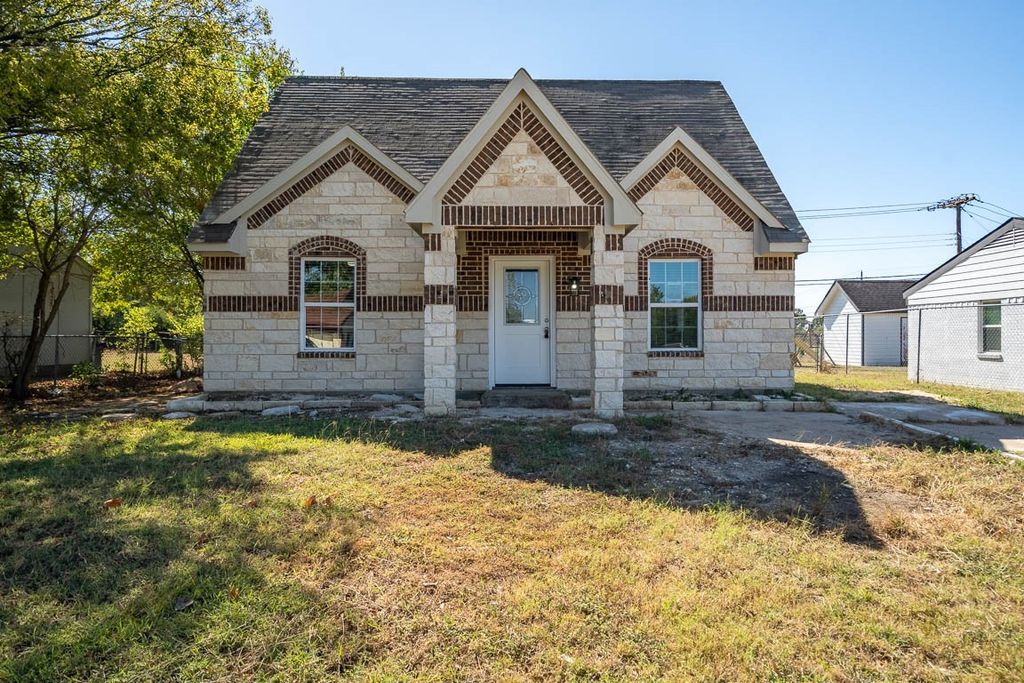 13008 Horseshoe Trail, Balch Springs, TX 75180