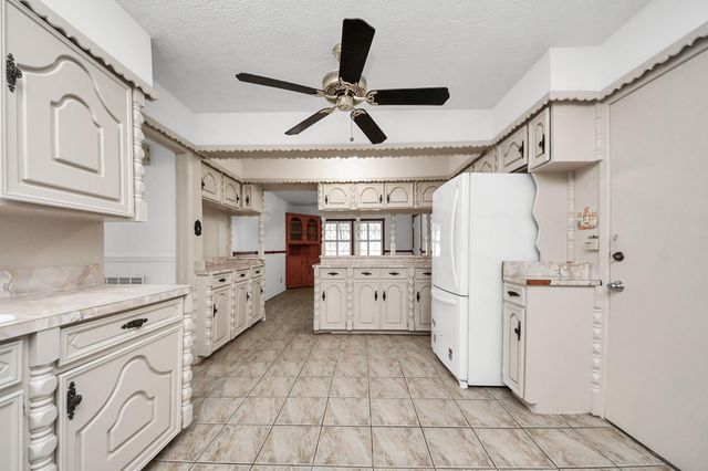 3209 Hays Street, Pasadena, TX 77503