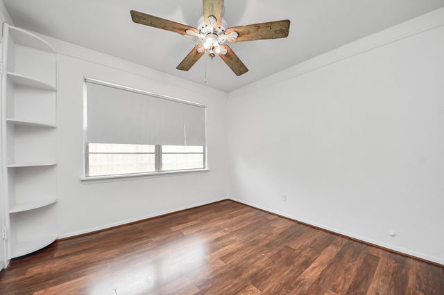 3209 Hays Street, Pasadena, TX 77503