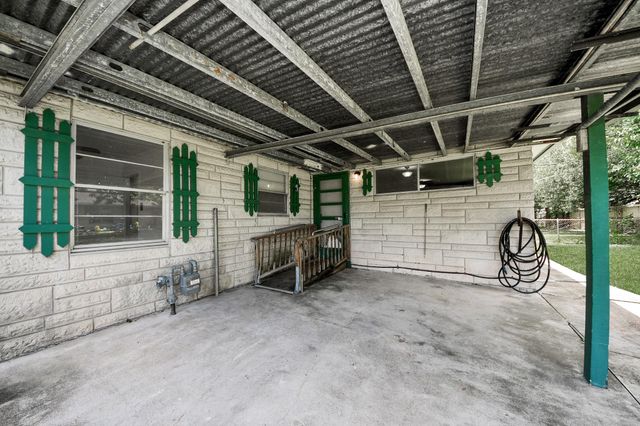 3209 Hays Street, Pasadena, TX 77503