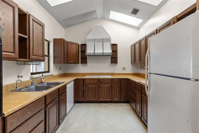 1525 SWANN AVENUE, Belle Isle, FL 32809