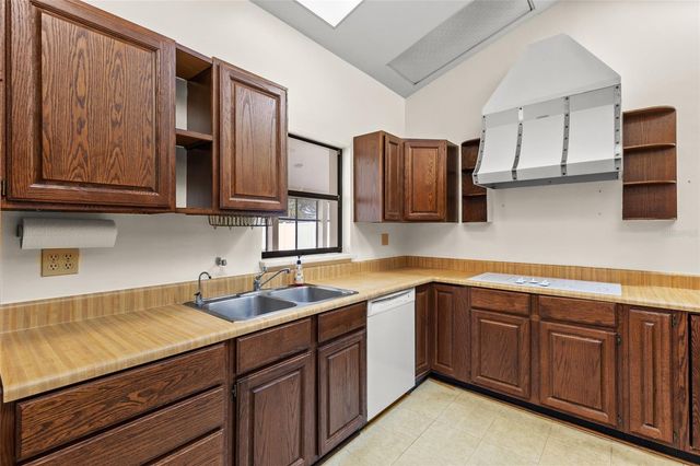 1525 SWANN AVENUE, Belle Isle, FL 32809