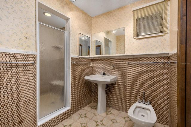 1525 SWANN AVENUE, Belle Isle, FL 32809