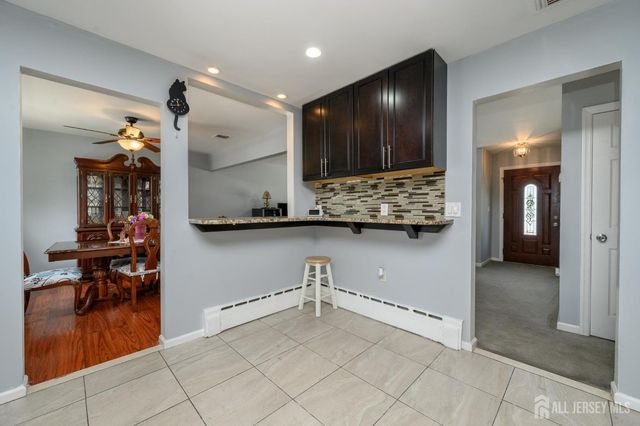 1 Veprek Lane, Hackensack, NJ 07606