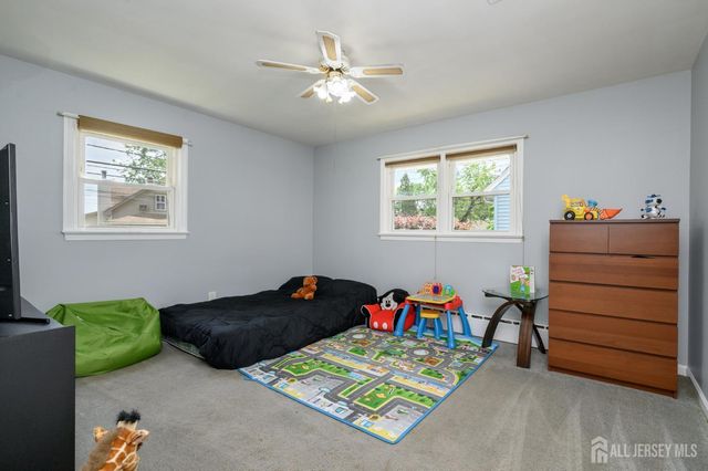 1 Veprek Lane, Hackensack, NJ 07606