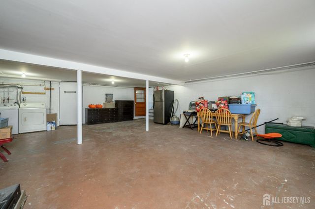 1 Veprek Lane, Hackensack, NJ 07606
