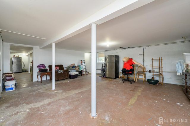 1 Veprek Lane, Hackensack, NJ 07606