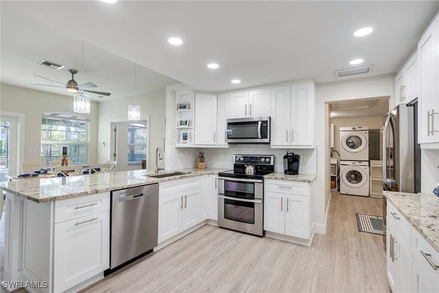 1410 Curlew AVE, Naples, FL 34102