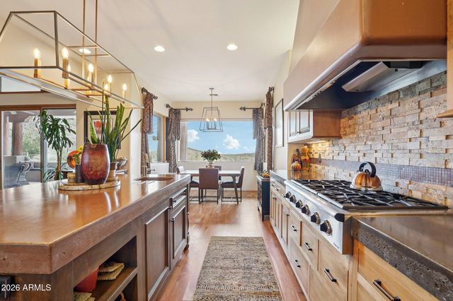 14201 S 20TH Street, Phoenix, AZ 85048