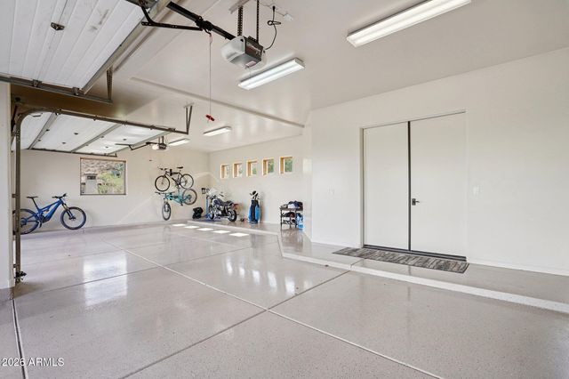 14201 S 20TH Street, Phoenix, AZ 85048