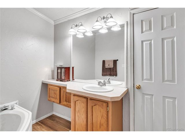 519 Mohave Ct, Kiowa, CO 80117