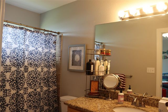 4123 Reeves Drive, Galveston, TX 77554