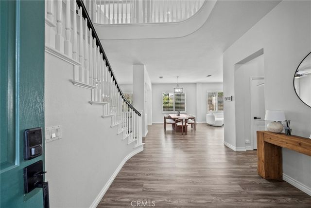 28251 Infinity, Saugus, CA 91390