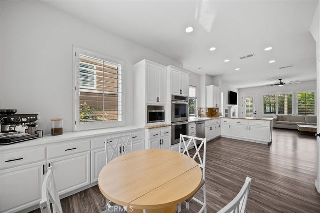 28251 Infinity, Saugus, CA 91390