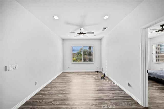 28251 Infinity, Saugus, CA 91390