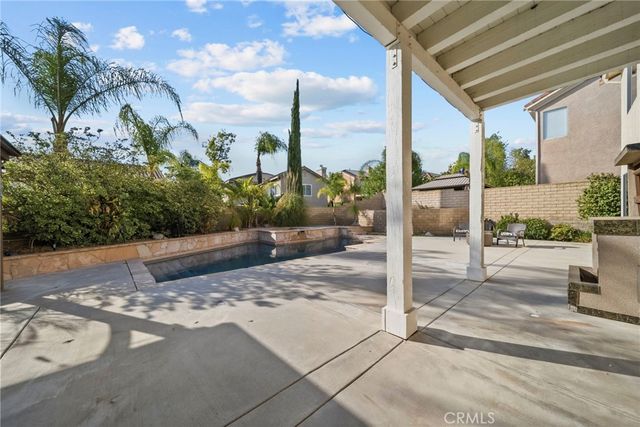 28251 Infinity, Saugus, CA 91390