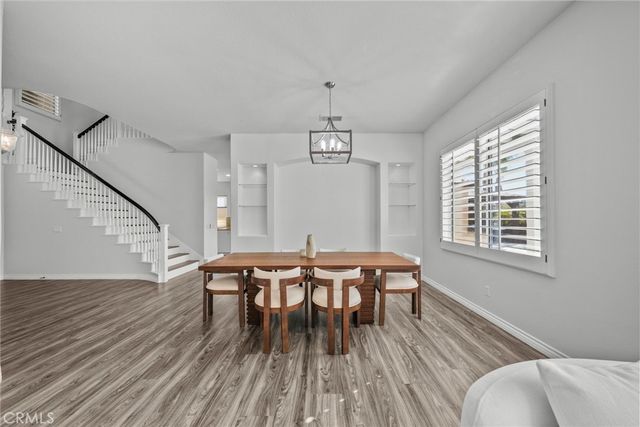 28251 Infinity, Saugus, CA 91390