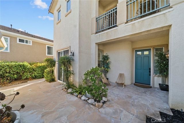 28251 Infinity, Saugus, CA 91390