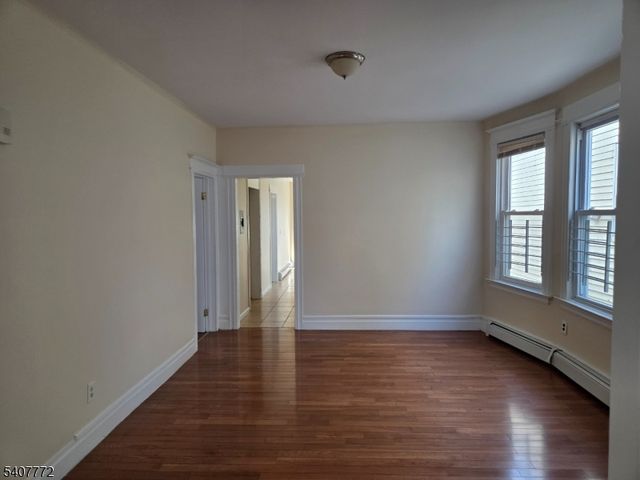 42 Seymour Ave, Newark City, NJ 07108