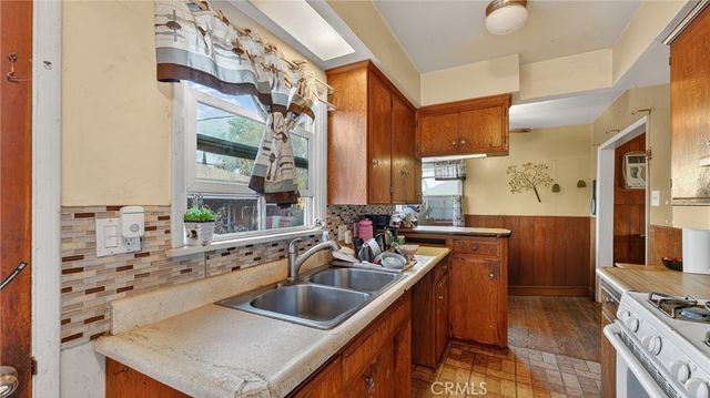 223 E Marker Street, Long Beach, CA 90805