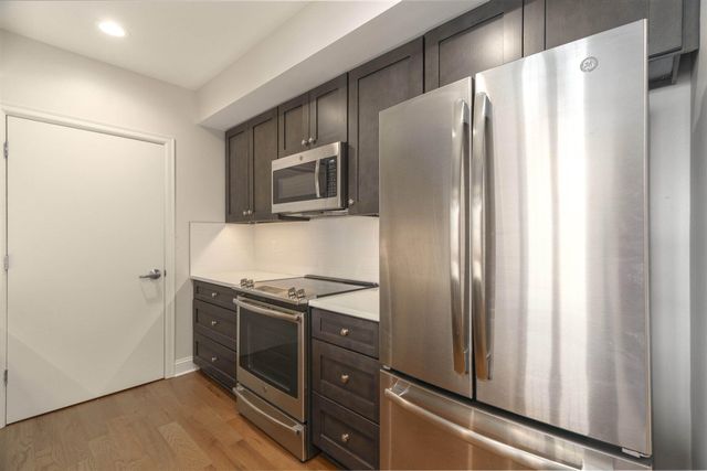 525 W Lafayette Boulevard Unit: 16C, Detroit, MI 48226
