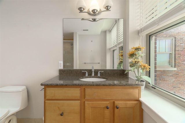 525 W Lafayette Boulevard Unit: 16C, Detroit, MI 48226