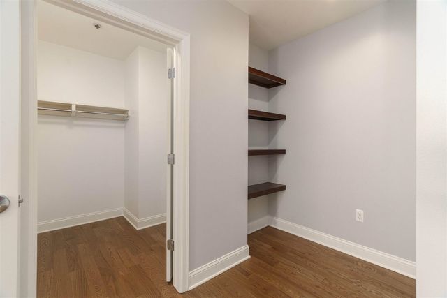 525 W Lafayette Boulevard Unit: 16C, Detroit, MI 48226